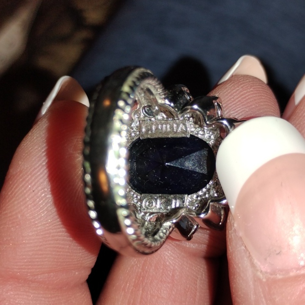 Kenneth Jay Lane Ring - Picture 2 of 3
